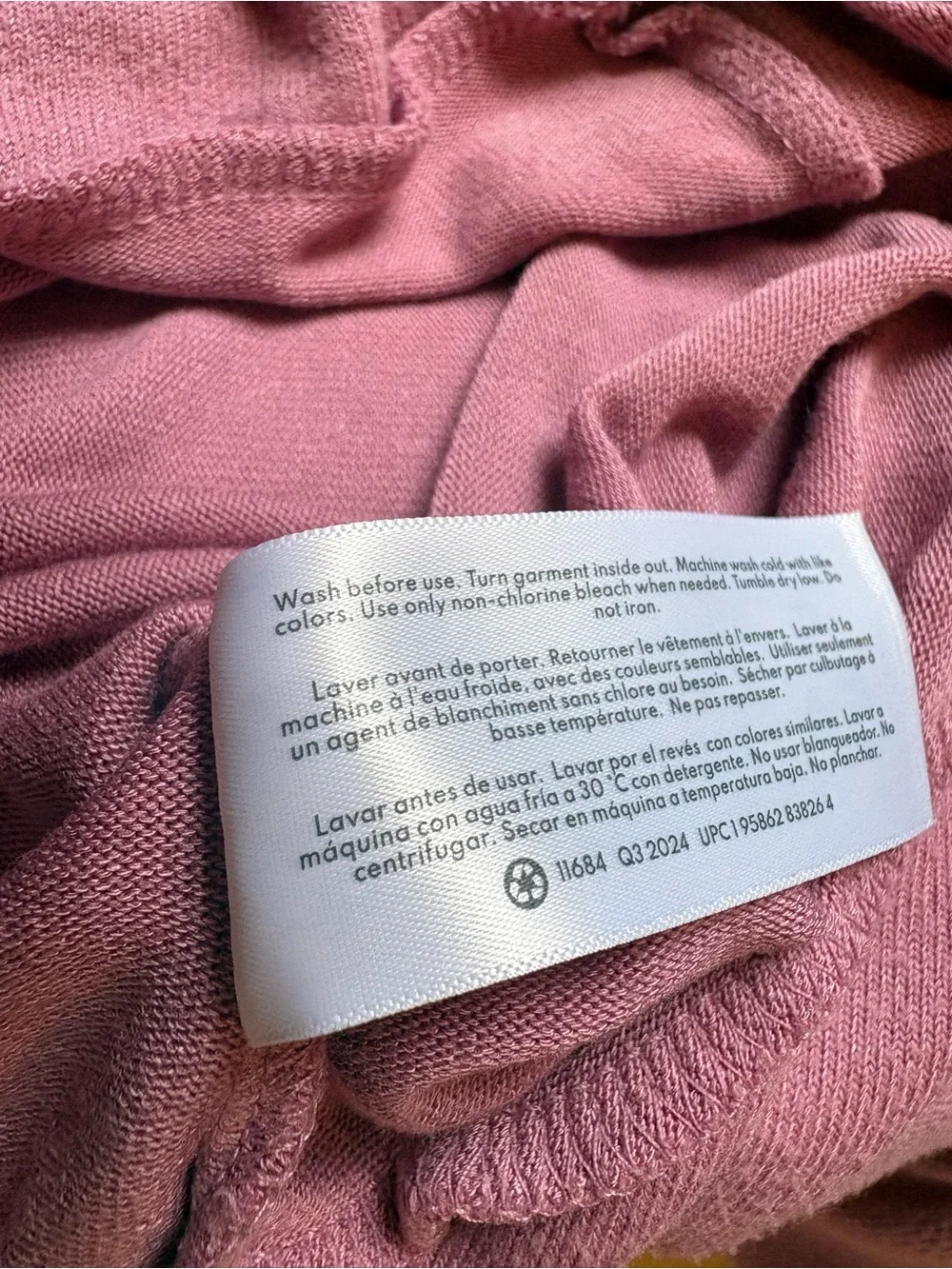 Girls Pink Knit Long Sleeve Shirt with knotted front by  OshKosh Size 5/5A